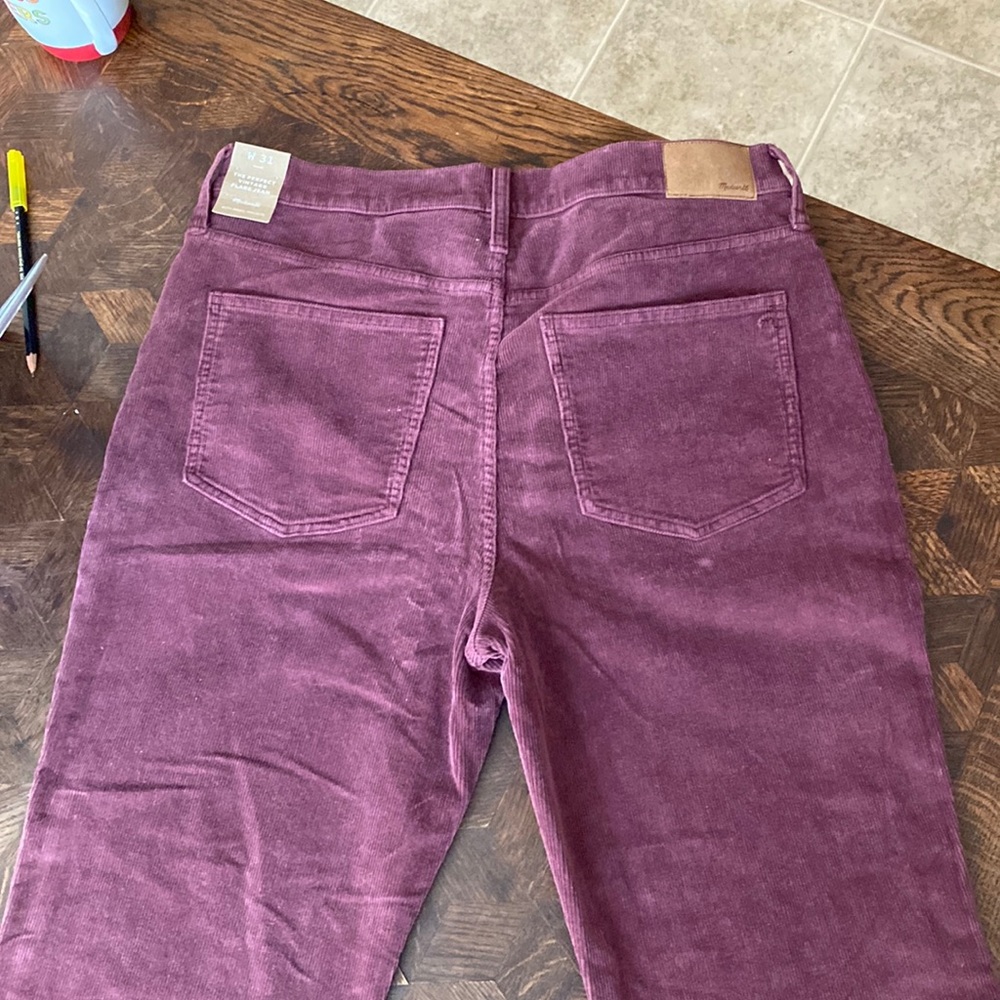 NWT Perfect Vintage Flare Jean in Mulberry Corduroy!!